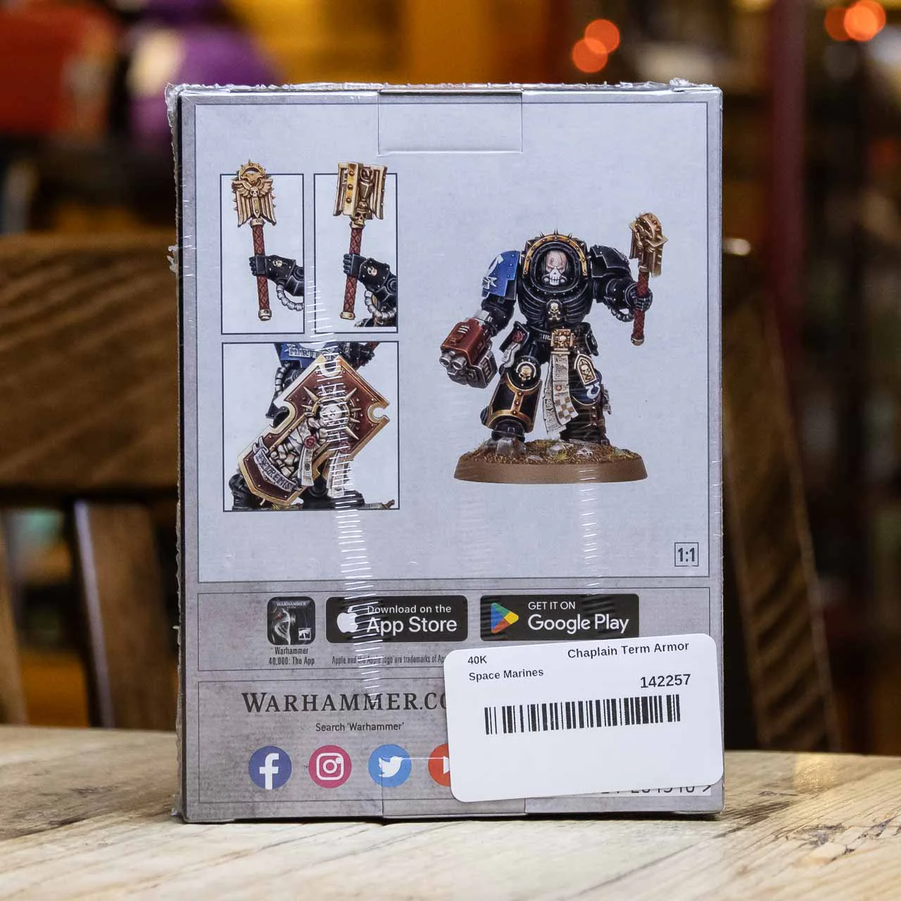 Warhammer 40K - Chaplain in Terminator Armour - Image 2