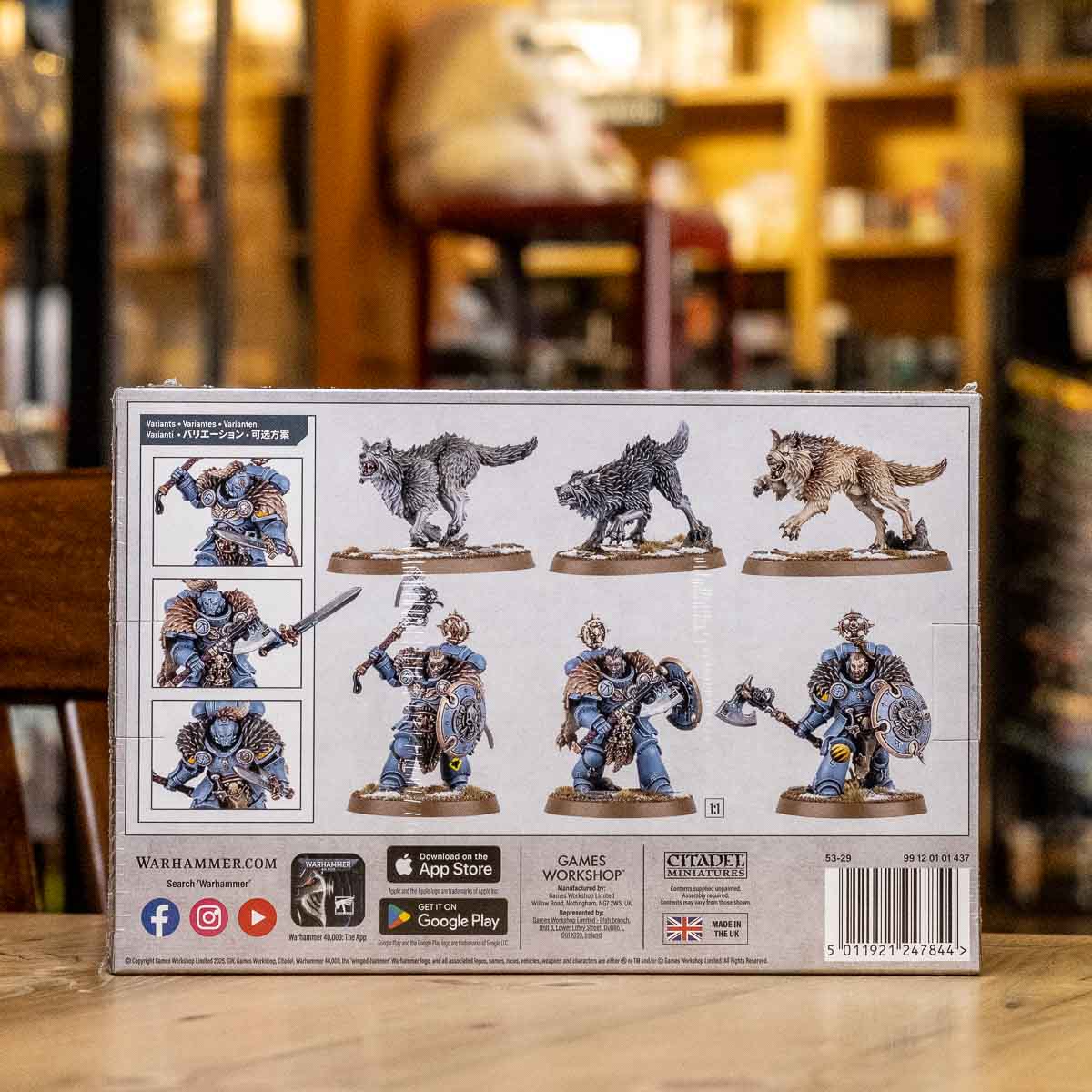 Warhammer 40K - Wolf Guard Headtakers - Image 2