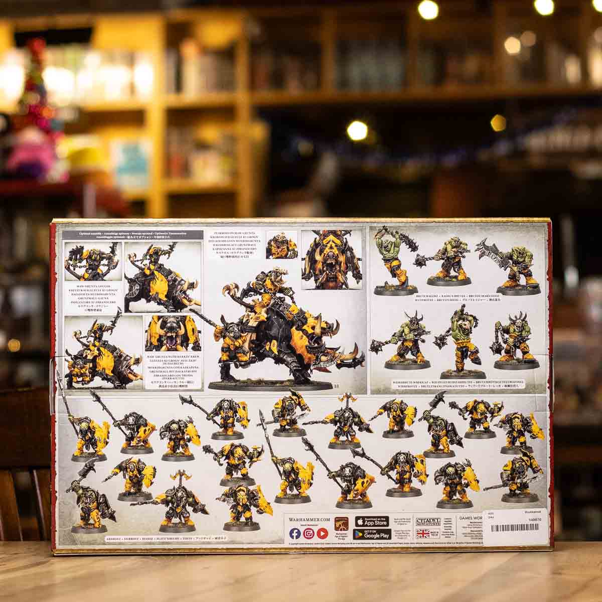 Warhammer AoS - Ironjawz Battleforce: Wrekkamob - Image 2
